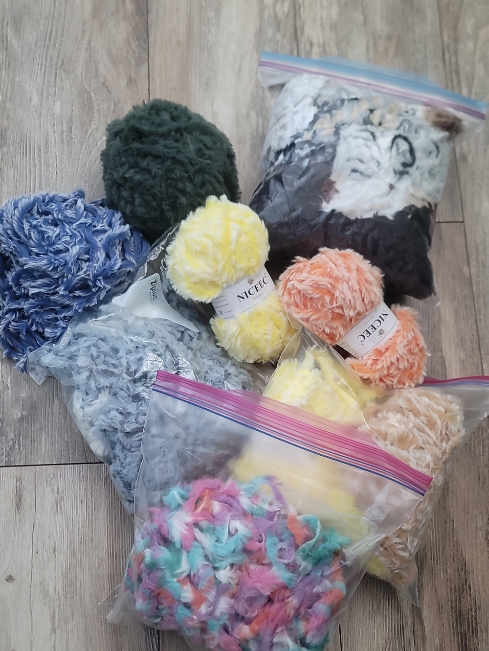 Faux Fur Yarn Bundle